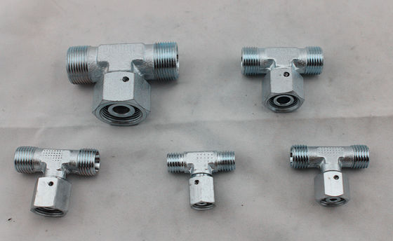 旋回装置のナットLシリーズが付いているメートル糸のかみ傷のタイプ油圧管のアダプターの枝ティーの付属品